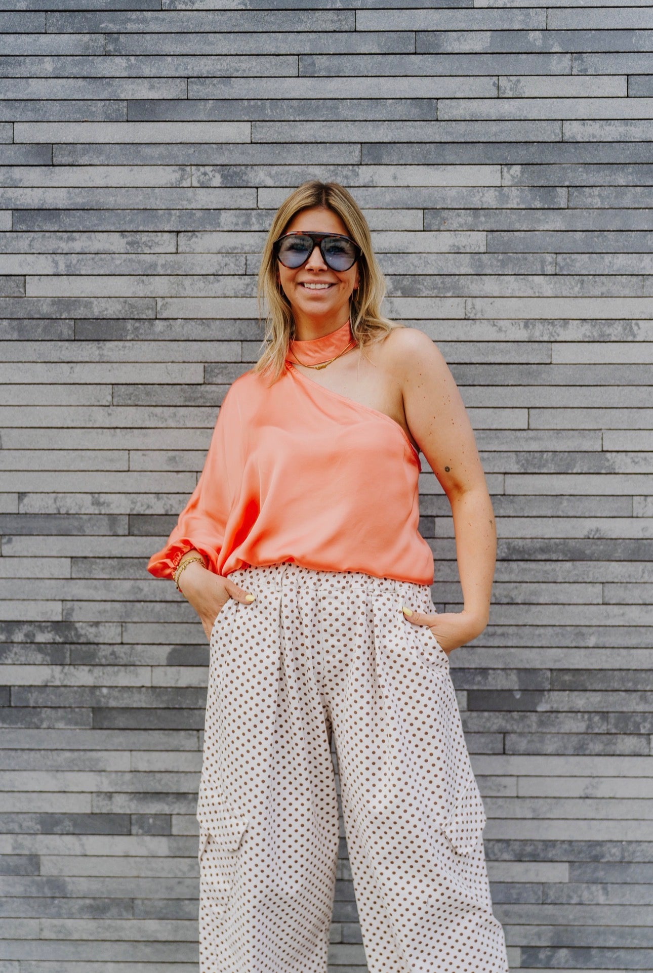 Going out blouse soft orange
