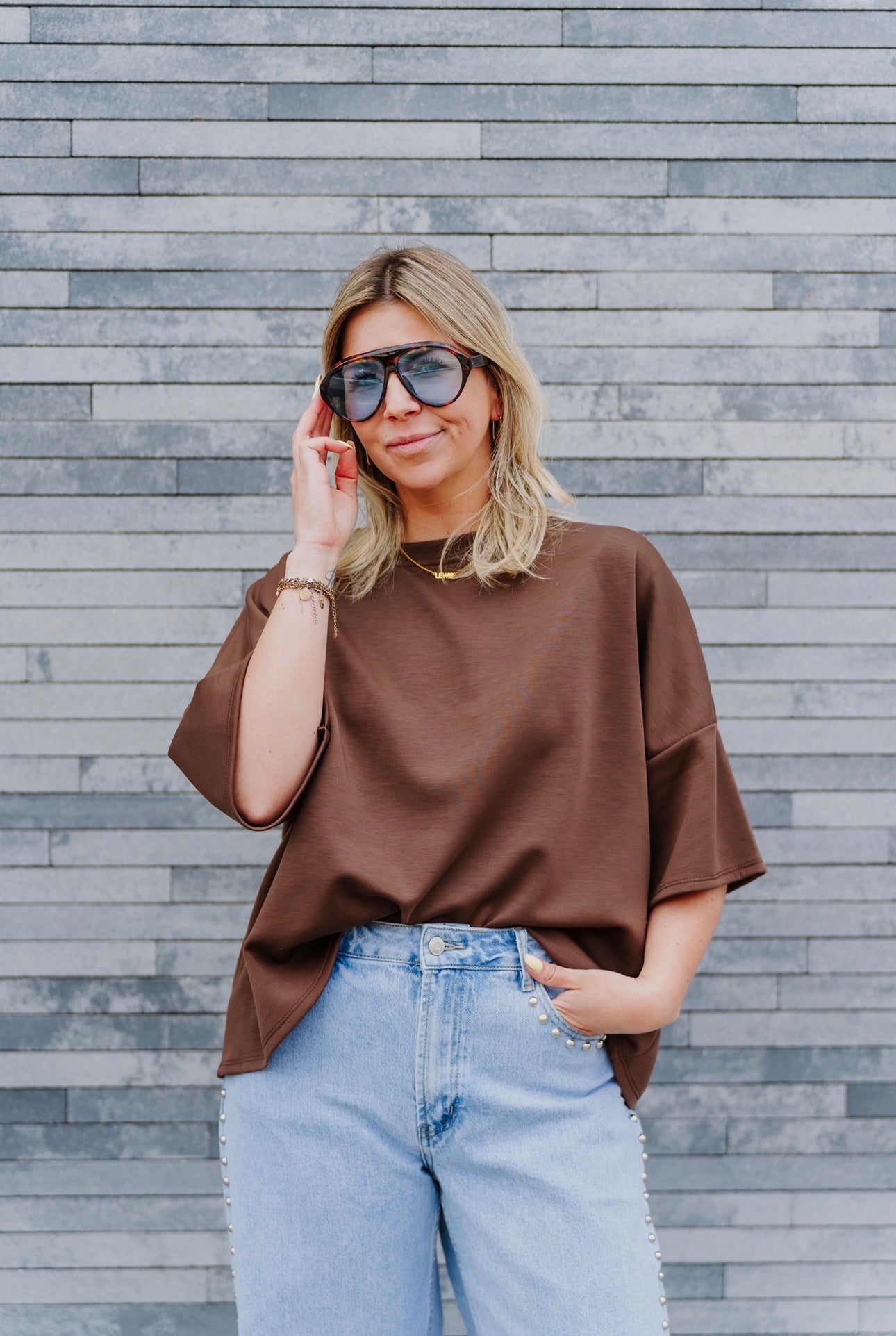 Coffee addict t-shirt brown
