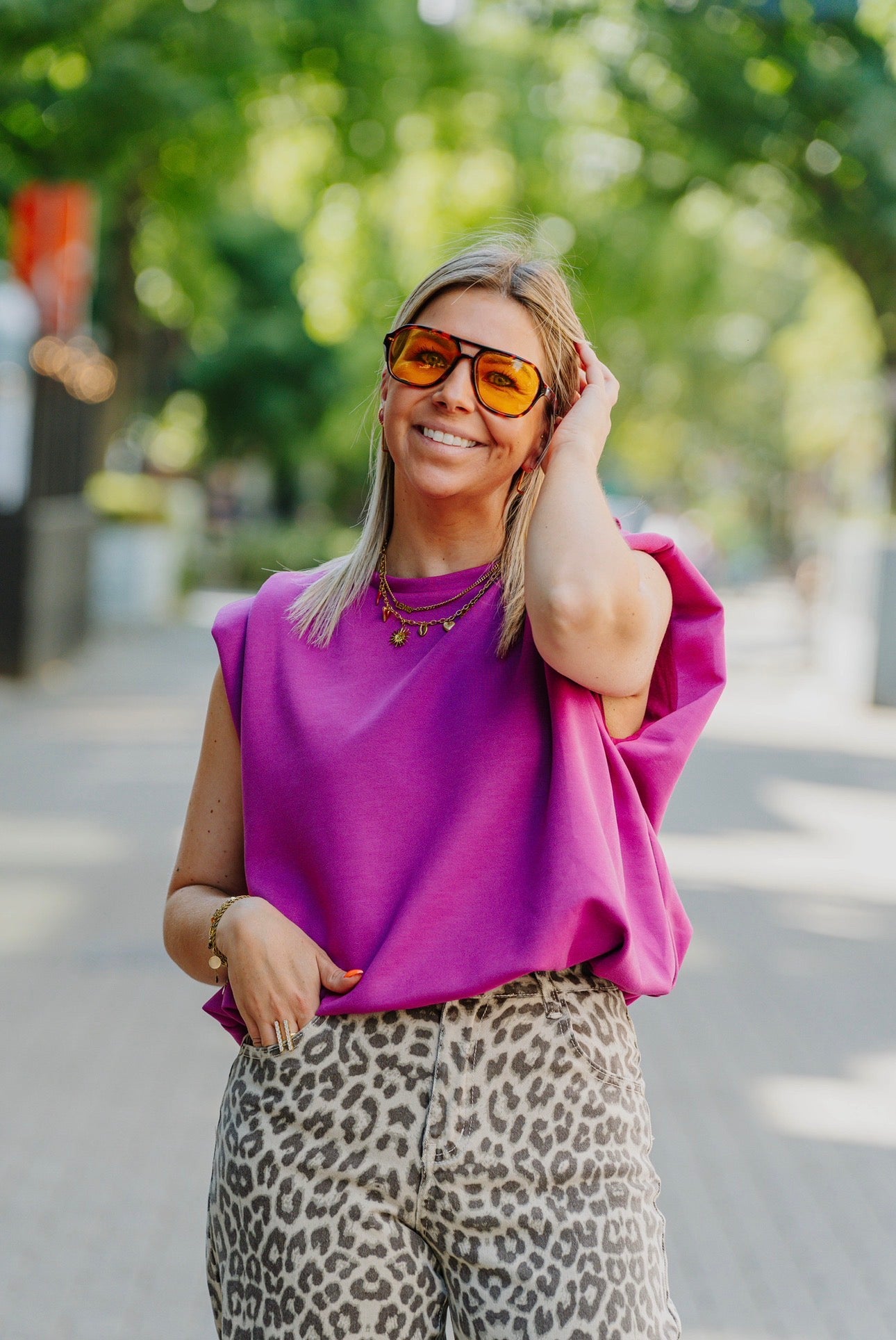 Top padded shoulders magenta