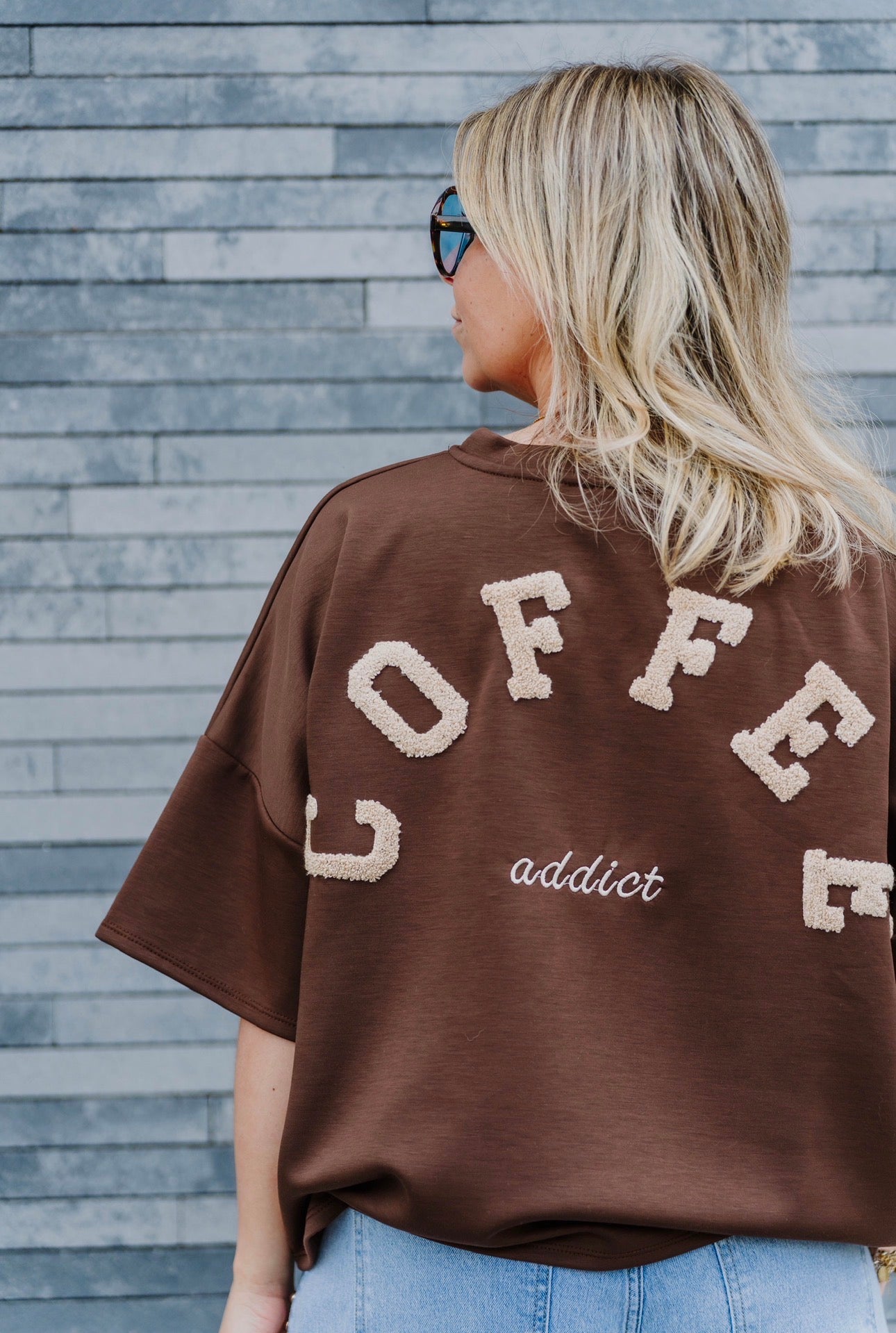 Coffee addict t-shirt brown