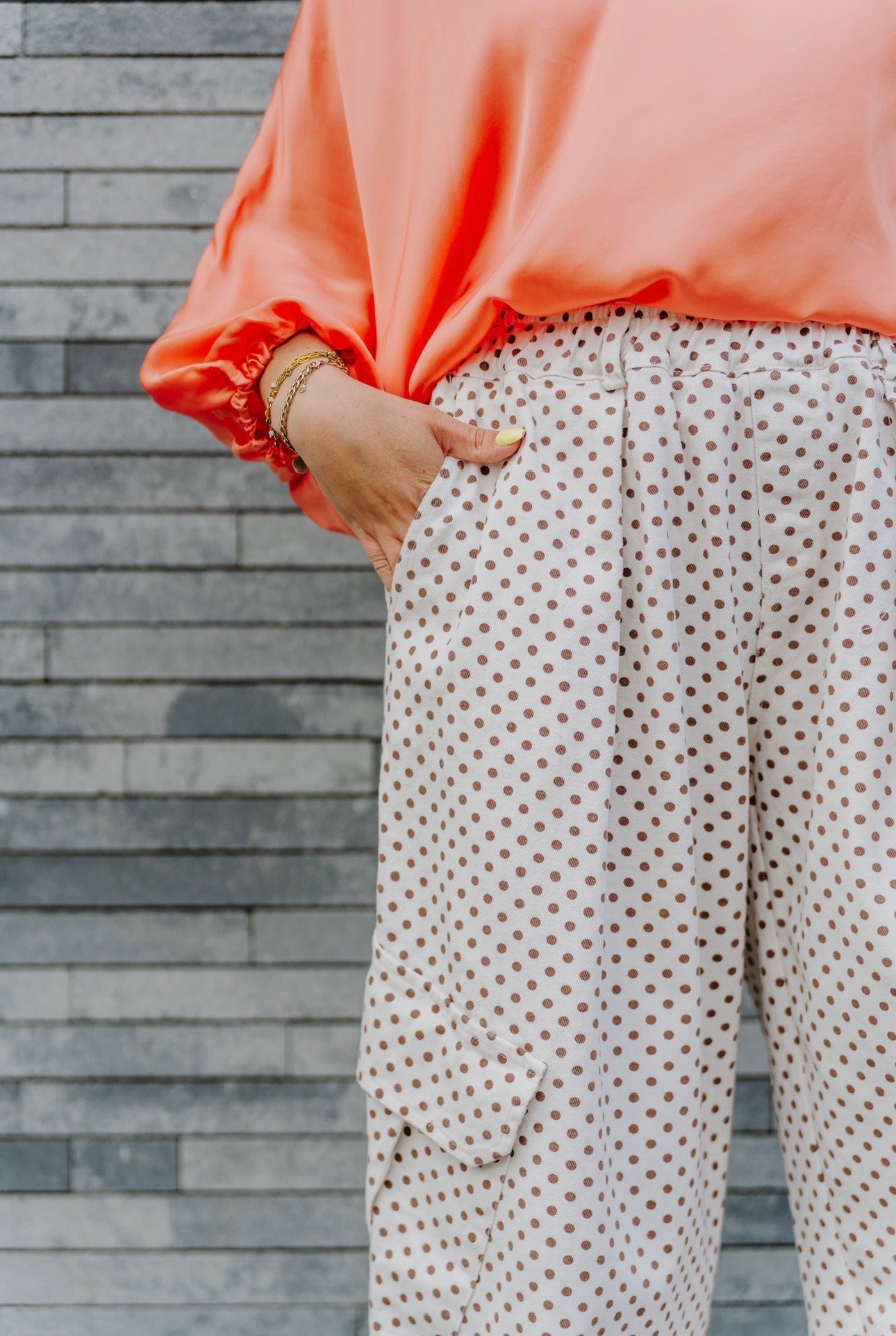 Cargo dots pants brown