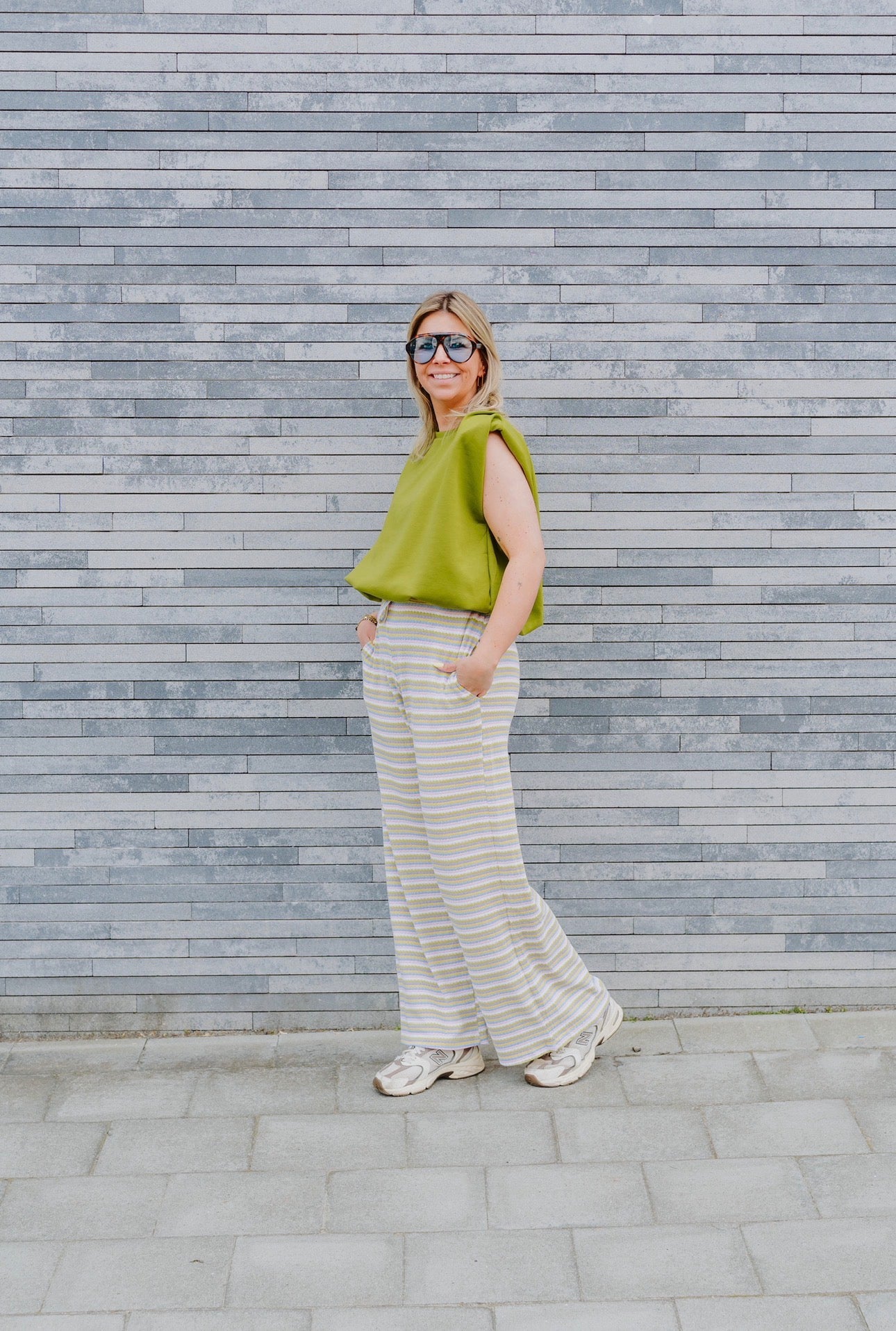 Top padded shoulders pistache